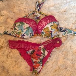 Beach Bunny Floral Bikini Set